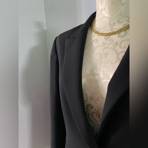 TAHARI Blazer Size 14.          #5 - Picture 3 of 7